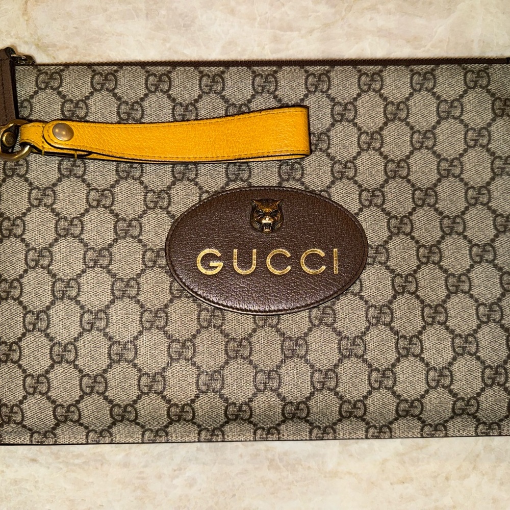 Gucci Brown GG Monogram Wristlet with Gold Logo and Yellow Strap - Picture 5 of 11